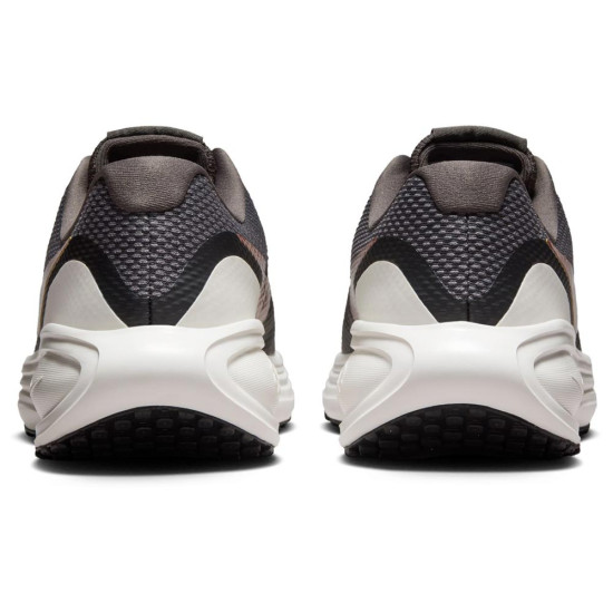 Nike Revolution 8 W Nike Revolution 8 W